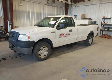 2005 Ford F-150 Stx/Xl/Xlt z USA, uszkodzony, nr VIN 1FTRF14W95NB54369